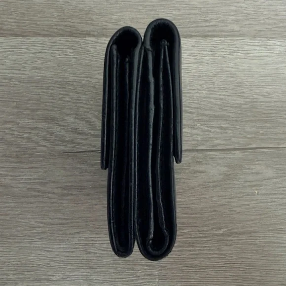 CHANEL COCO Button or COCO Mark Tri Fold Wallet - Picture 3 of 12